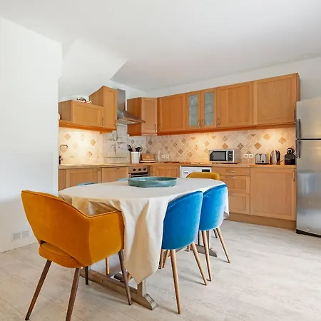 Apartment Le Mazet Du Cigalon, Ensoleille A Font Mourier *
